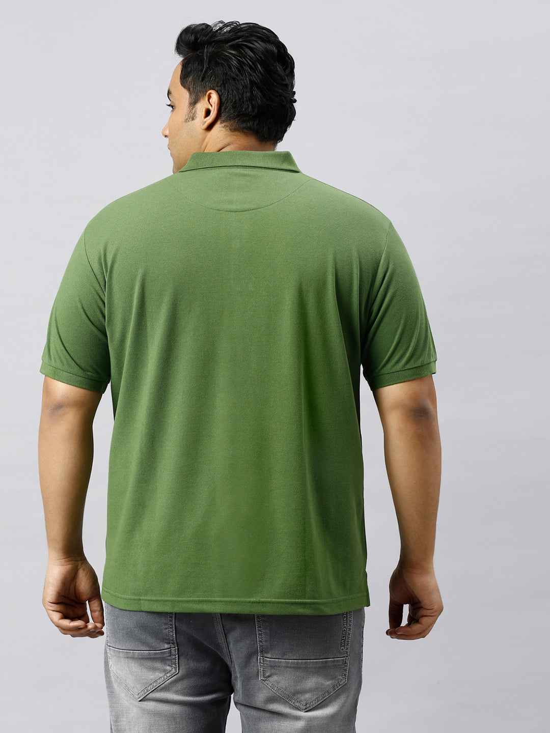 Plus Size Solid Green Polo T-shirt With Pocket