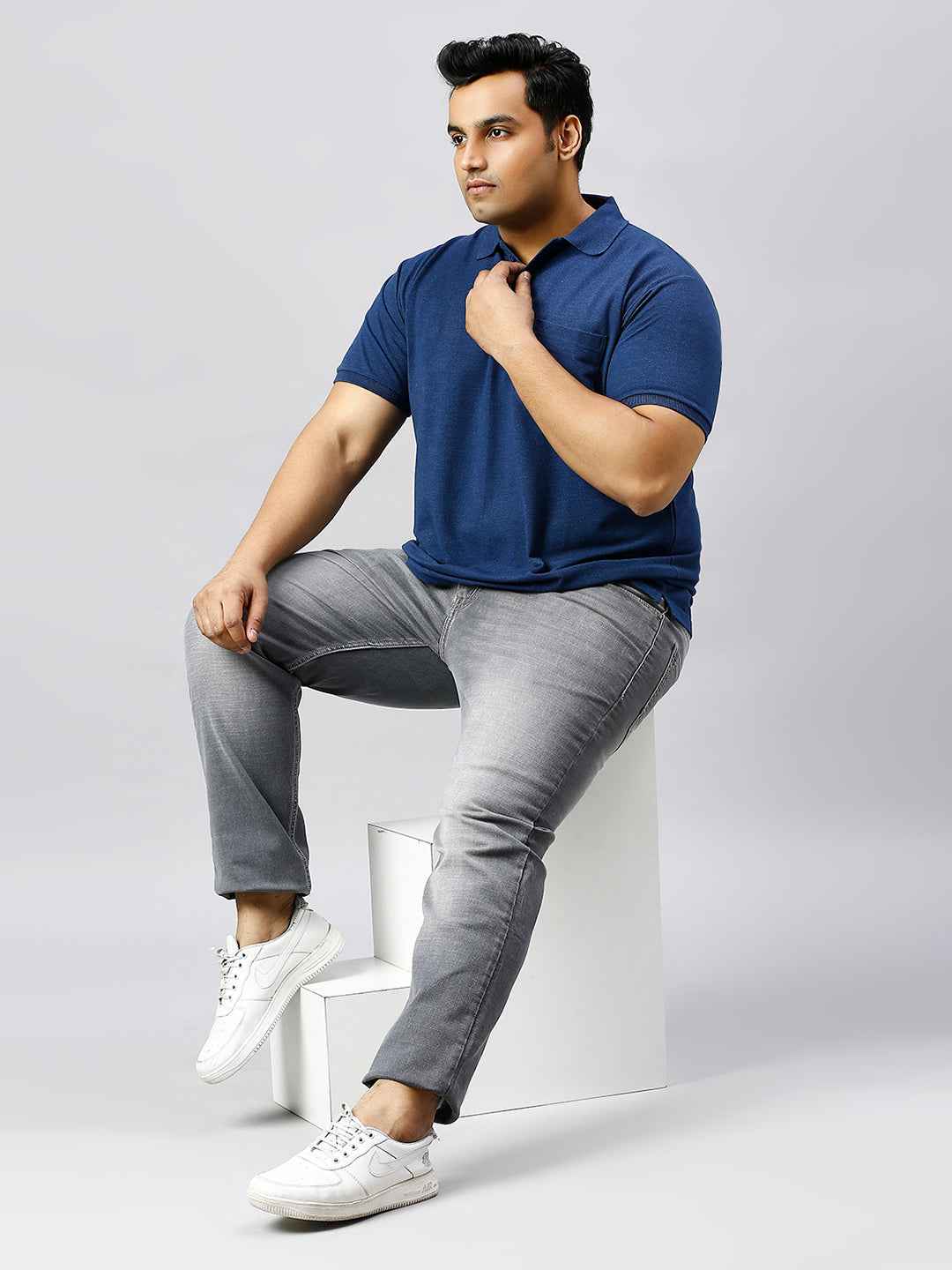 Plus Size Solid Indigo Polo T-shirt With Pocket