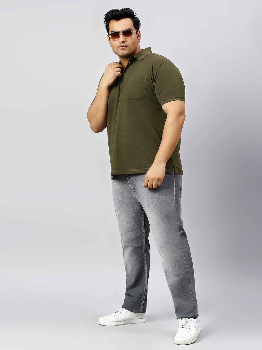 Plus Size Solid Mehndi Polo T-shirt With Pocket