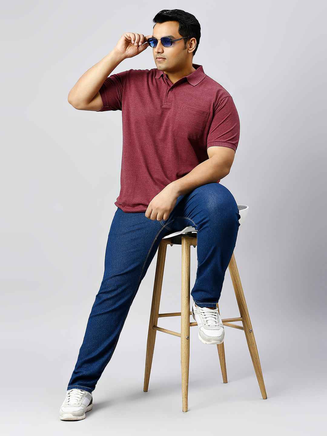 Plus Size Solid Plum Polo T-shirt With Pocket