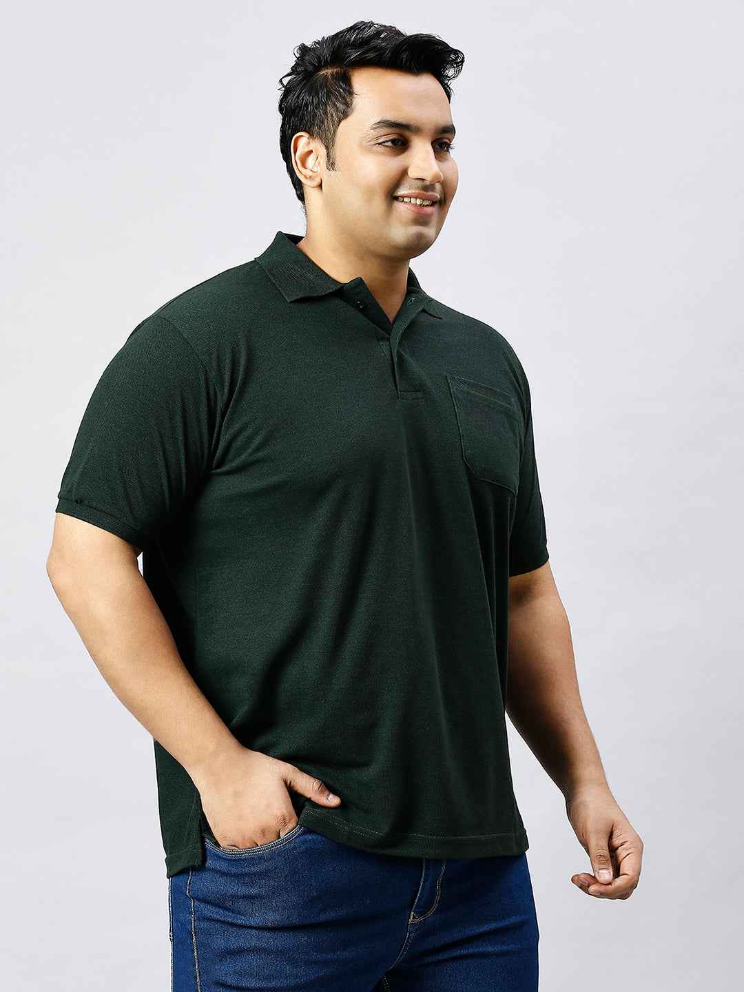 Plus Size Solid Velvet Green Polo T-shirt With Pocket