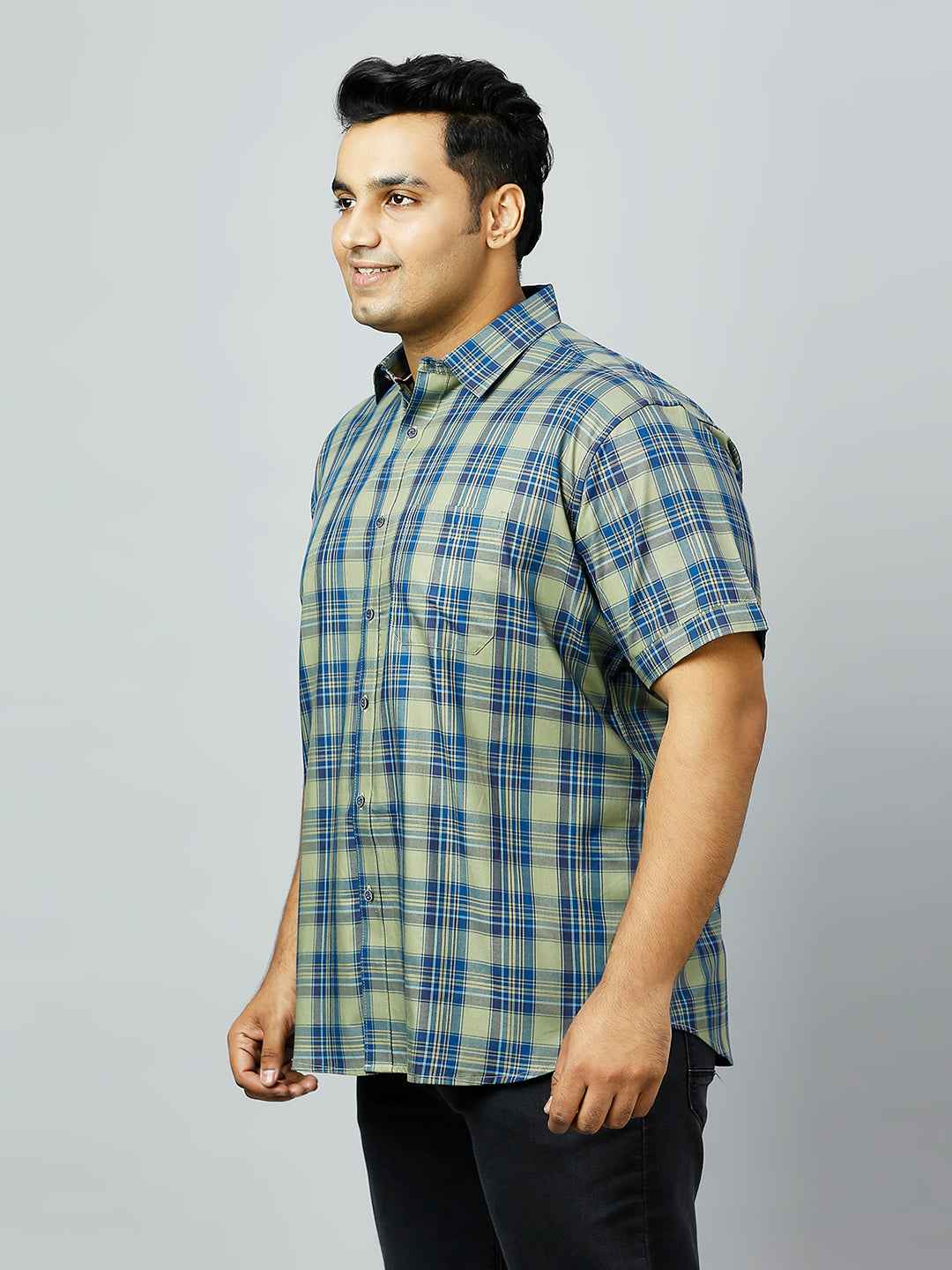 Plus Size Checkered Half Sleeve Men's Green Shirt