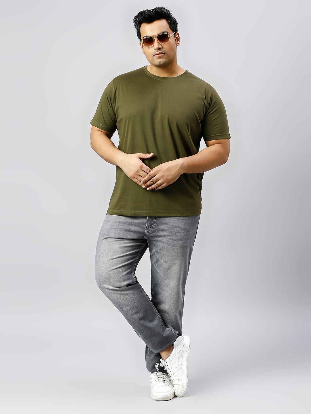 Men's Plus Size Solid Round Neck T-shirt Olive