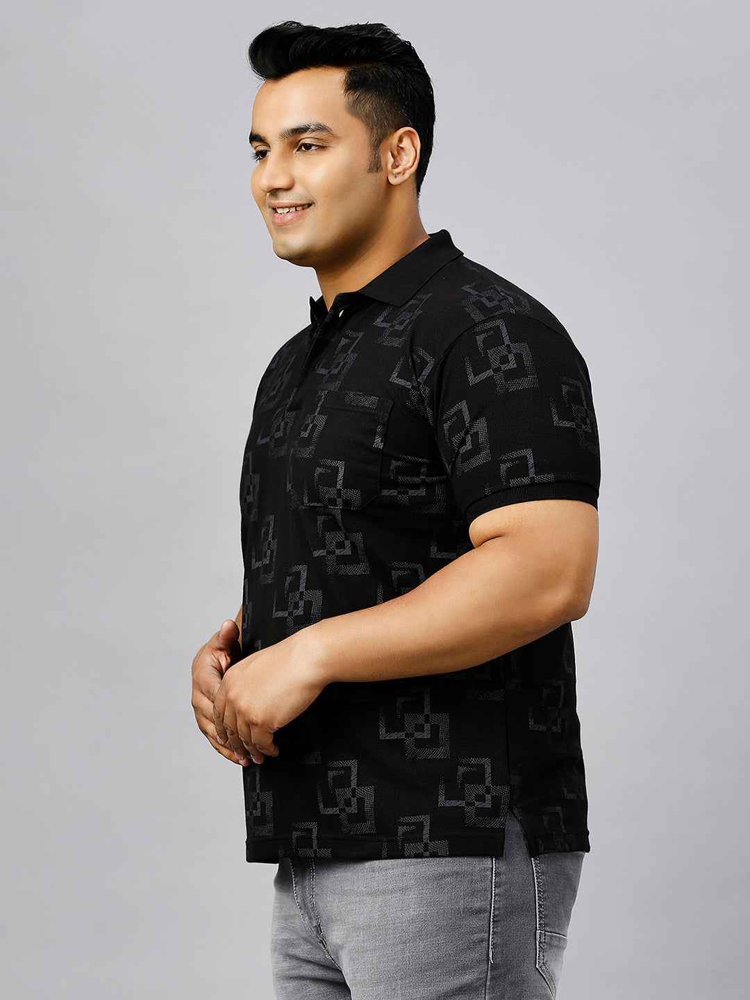 Plus Size All Over Printed Black T-shirt