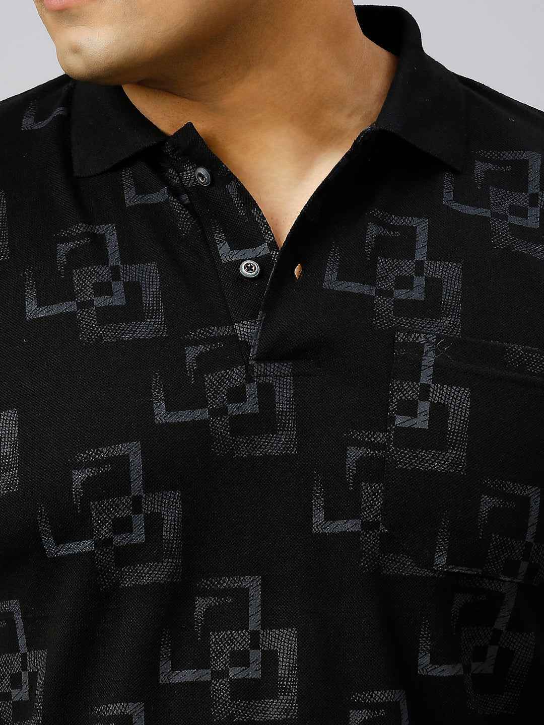 Plus Size All Over Printed Black T-shirt