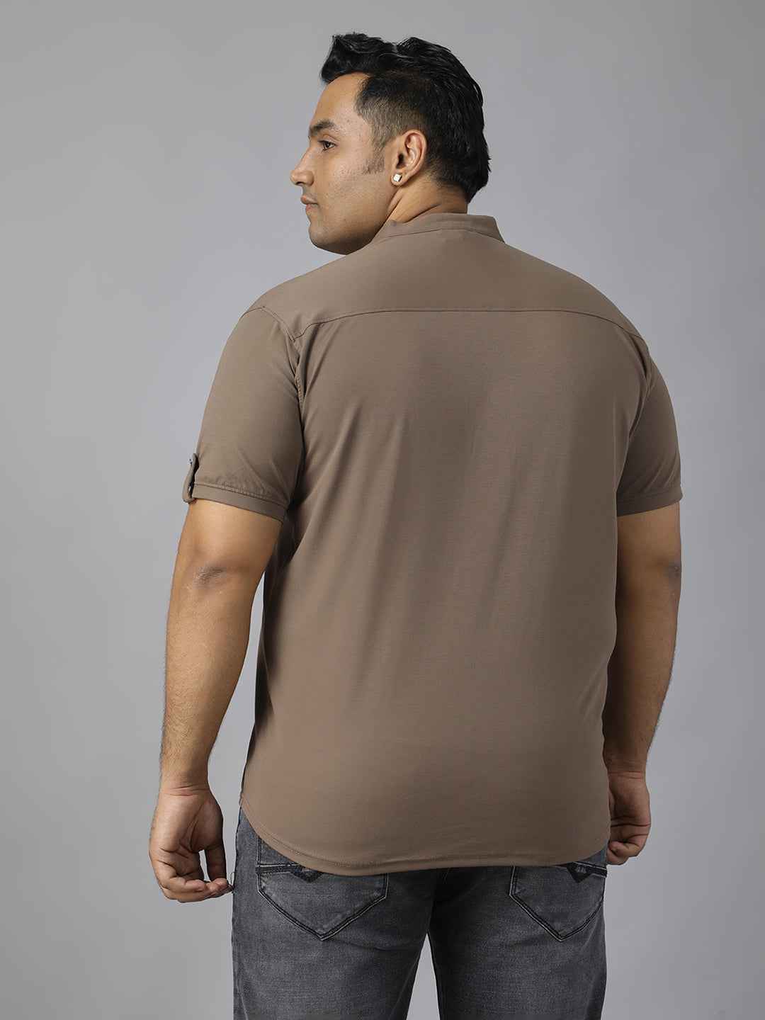Men’s Plus Size Mandarin Collar T-Shirt with Sleeve Epaulettes & Button Placket