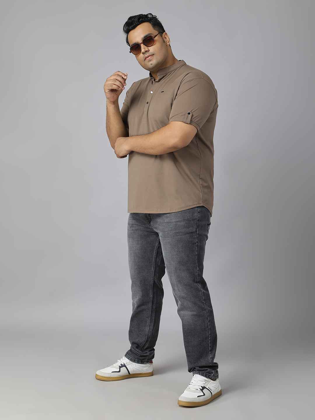 Men’s Plus Size Mandarin Collar T-Shirt with Sleeve Epaulettes & Button Placket