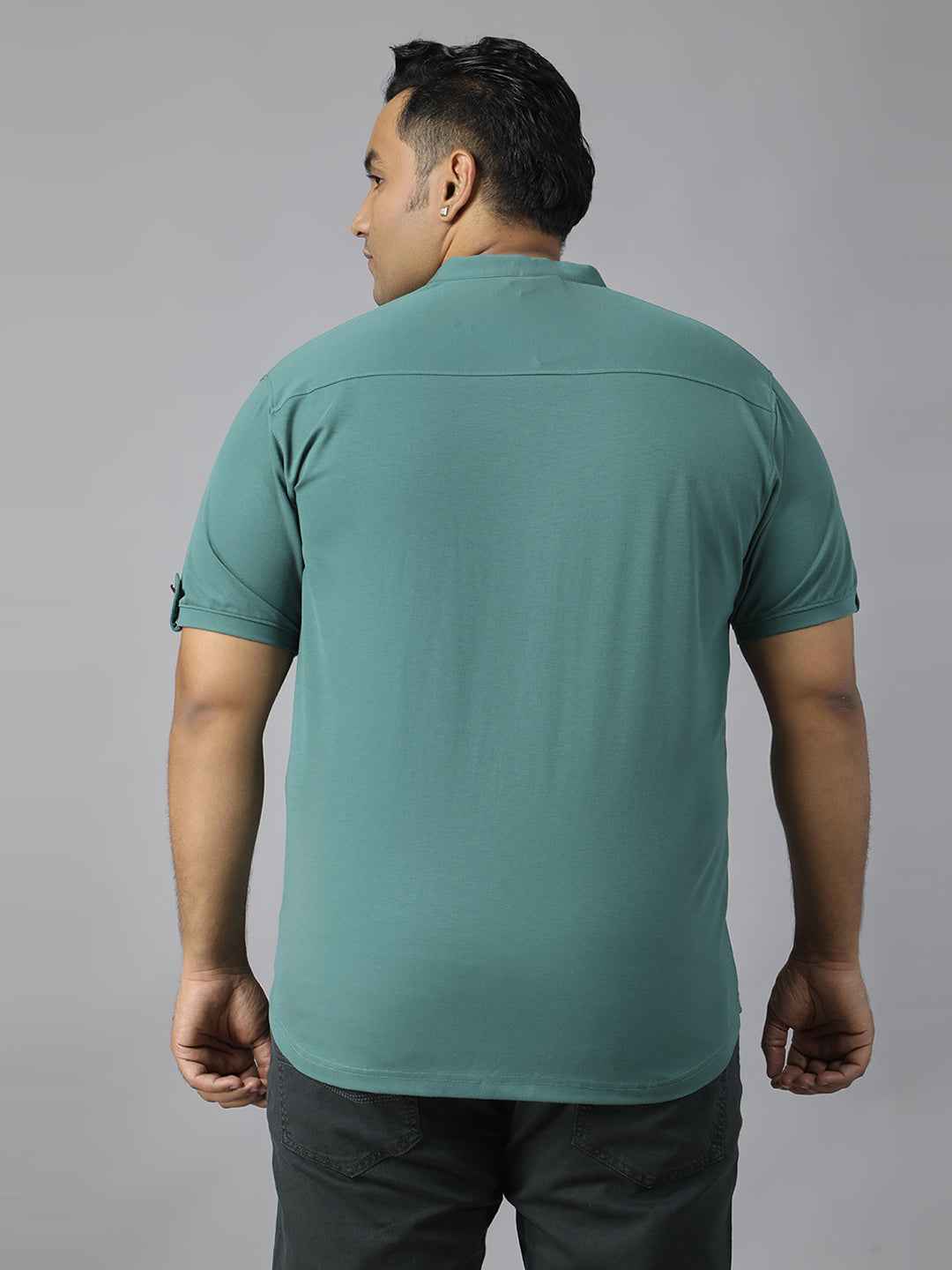 Men’s Plus Size Mandarin Collar T-Shirt with Sleeve Epaulettes & Button Placket