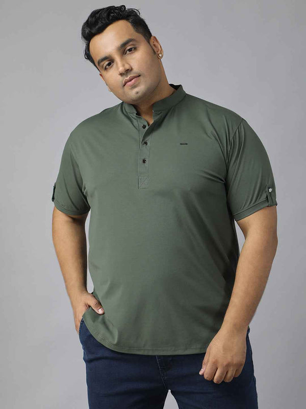 Men’s Plus Size Mandarin Collar T-Shirt with Sleeve Epaulettes & Button Placket