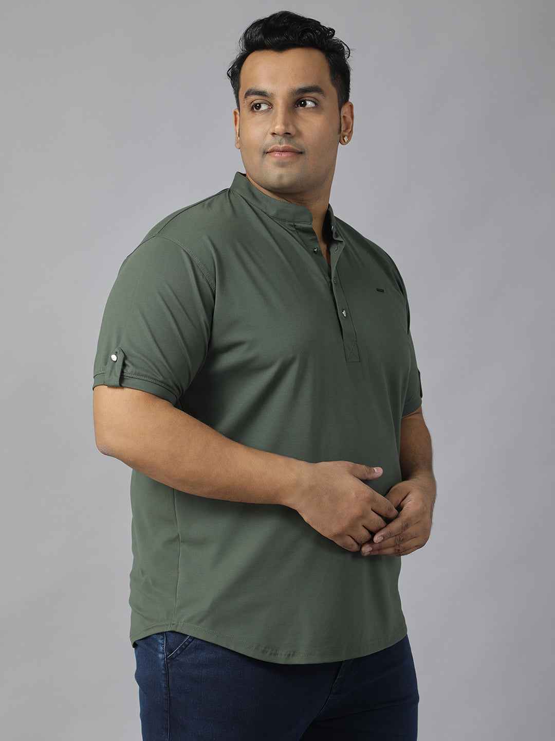 Men’s Plus Size Mandarin Collar T-Shirt with Sleeve Epaulettes & Button Placket