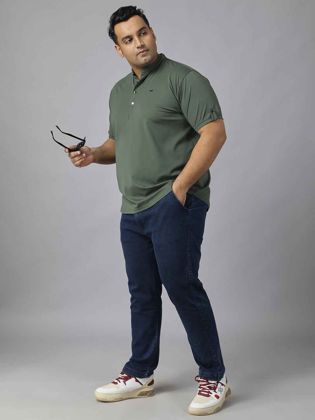 Men’s Plus Size Mandarin Collar T-Shirt with Sleeve Epaulettes & Button Placket