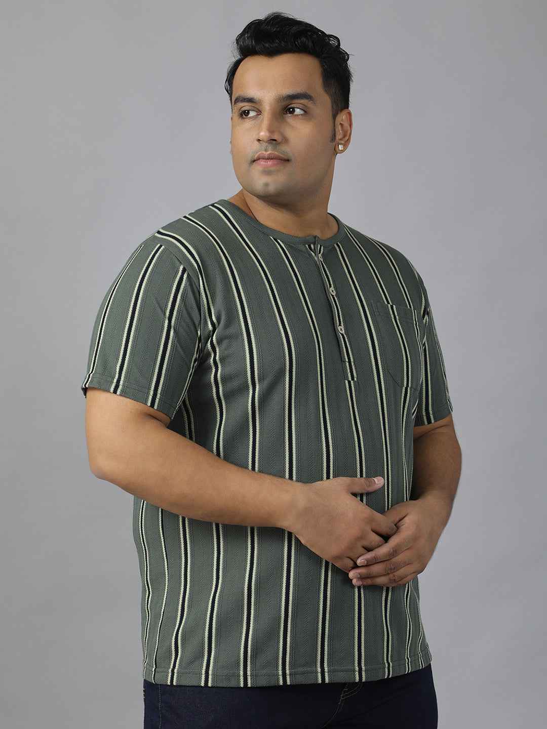 Men's Plus Size Casual Henley T-Shirt with Vertical Stripes | Short Sleeve Cotton Blend Tee for Big & Tall Men | Stylish Round Neck Button Placket T-Shirt with Chest Pocket