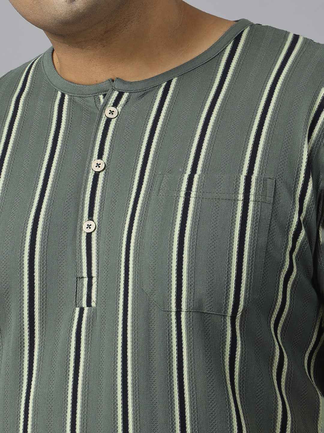 Men's Plus Size Casual Henley T-Shirt with Vertical Stripes | Short Sleeve Cotton Blend Tee for Big & Tall Men | Stylish Round Neck Button Placket T-Shirt with Chest Pocket