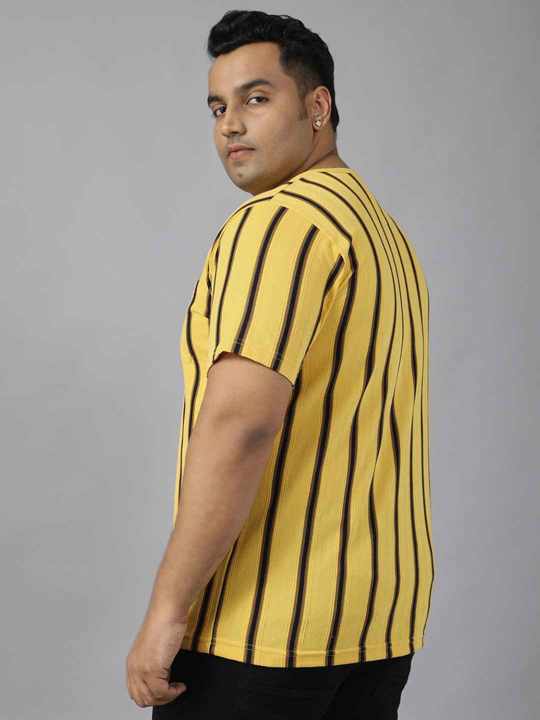 Men's Plus Size Casual Henley T-Shirt with Vertical Stripes | Short Sleeve Cotton Blend Tee for Big & Tall Men | Stylish Round Neck Button Placket T-Shirt with Chest Pocket